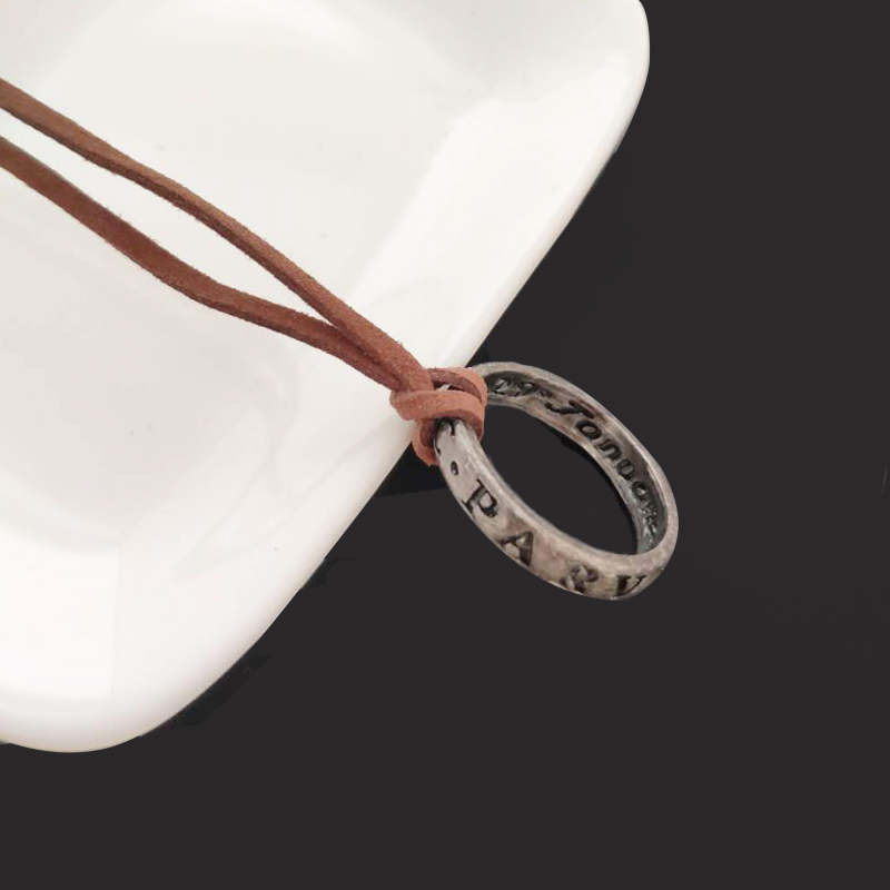 PS4 game Uncharted 4 Necklace  - Party Games Ps4 のレビューと価格