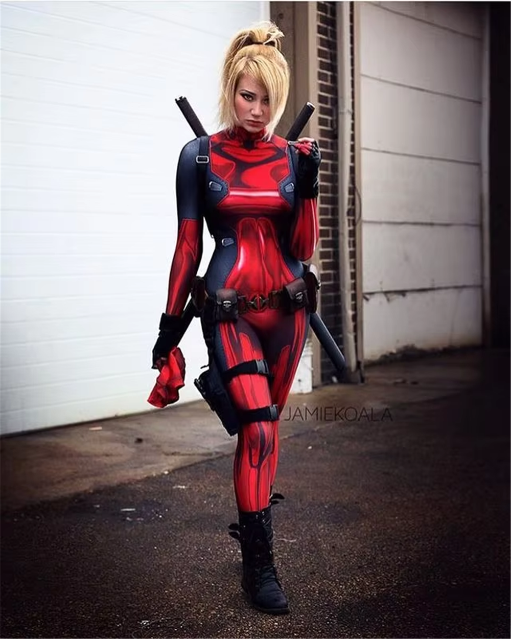 Halloween Lady Deadpool Cospla - Party Games For Adults And Kids のレビューと価格