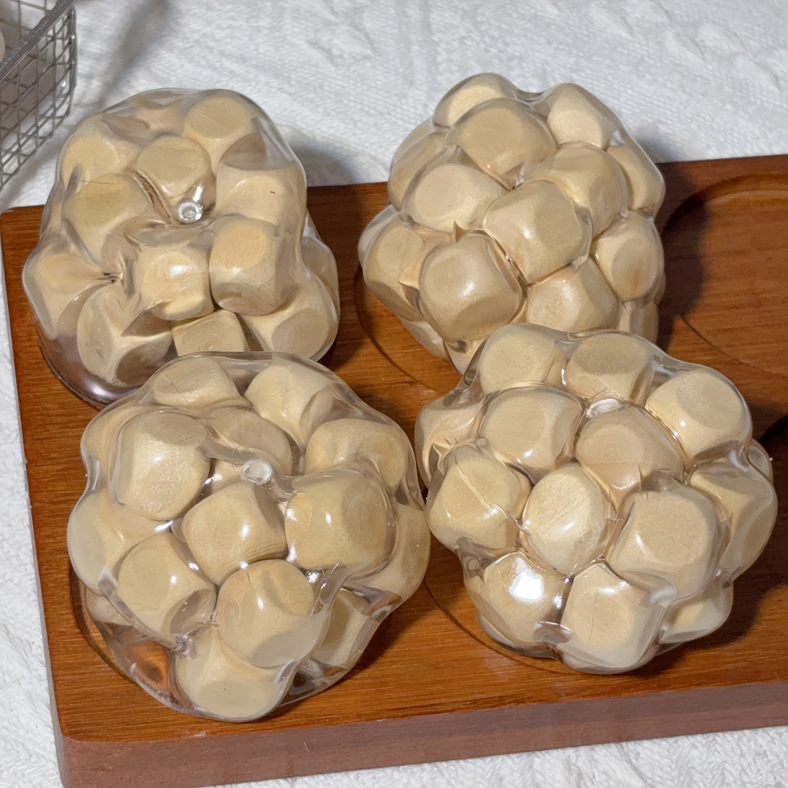 2Pcs Handmade Wooden Balls For - Party Games Easter のレビューと価格