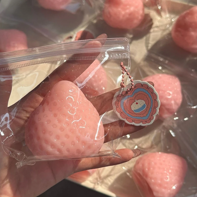 Strawberry Taba Squishy Fidget - Party Games For Adults And Kids のレビューと価格